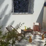 Villa Bougainvillier
